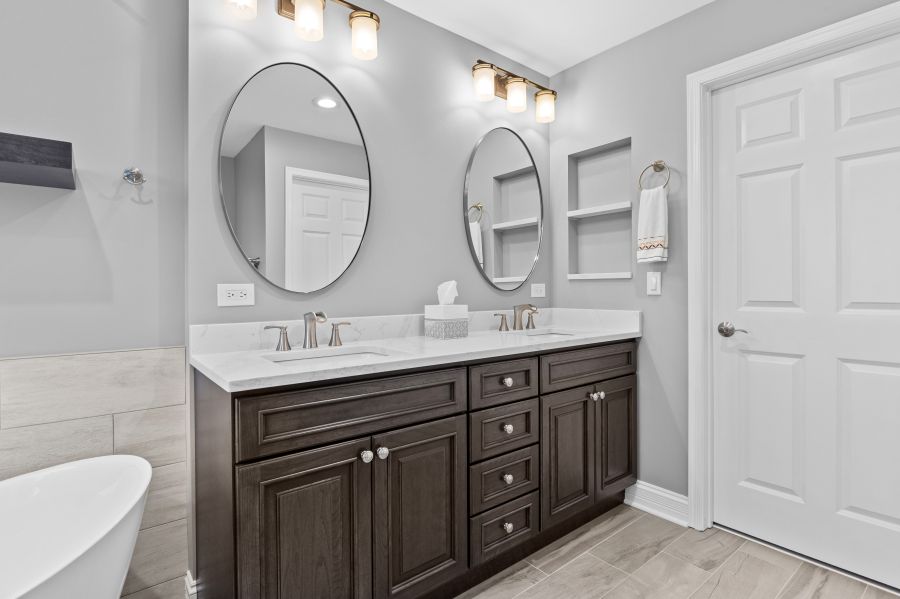 Clean Line Suburban Master Bathroom