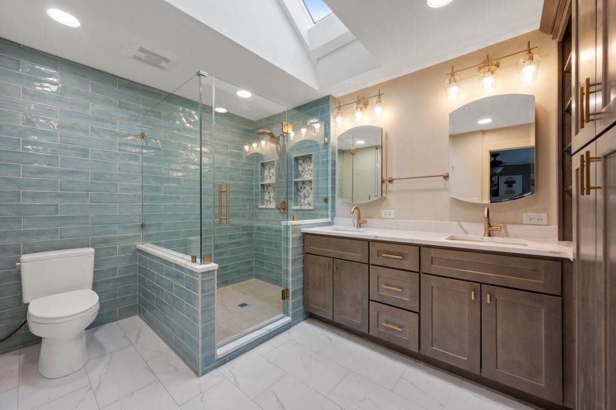 Four Plumbing Fixtures Primary Bath With Storage