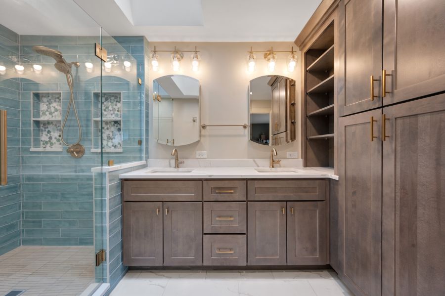 Four Plumbing Fixtures Primary Bath With Storage