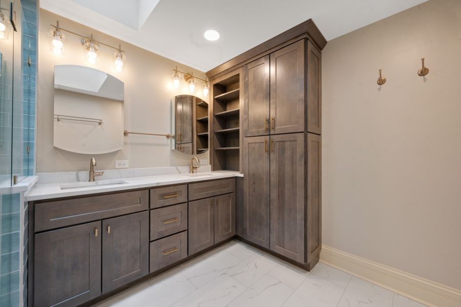 Four Plumbing Fixtures Primary Bath With Storage