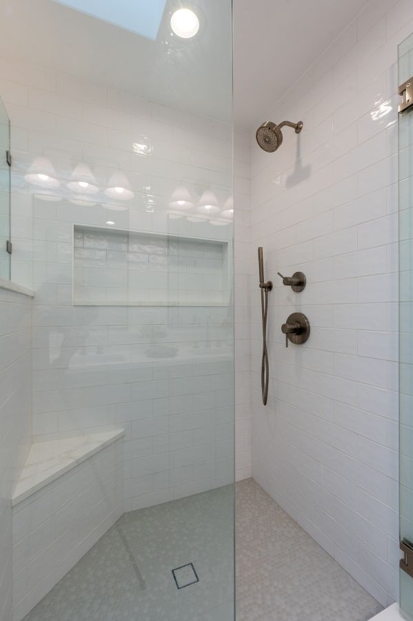 Lakeview Master Bathroom Remodel