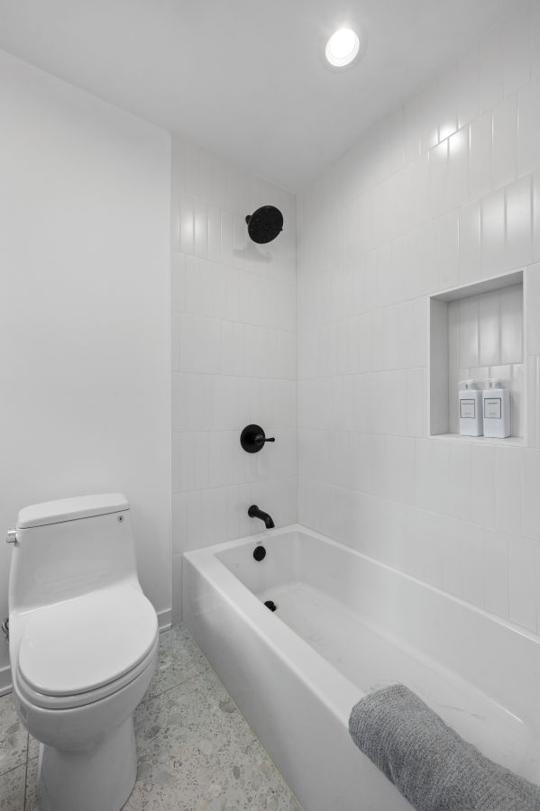 Gold Coast Chicago Townhomes Remodel Gold Coast Chicago Townhomes Remodel
