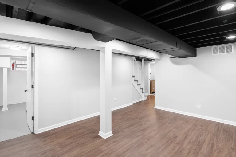Transforming a Chicago Old Irving Basement Into a Finished Space