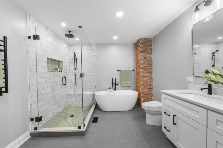 Master Bathroom Design in Lincoln Park: Tips and Inspiration