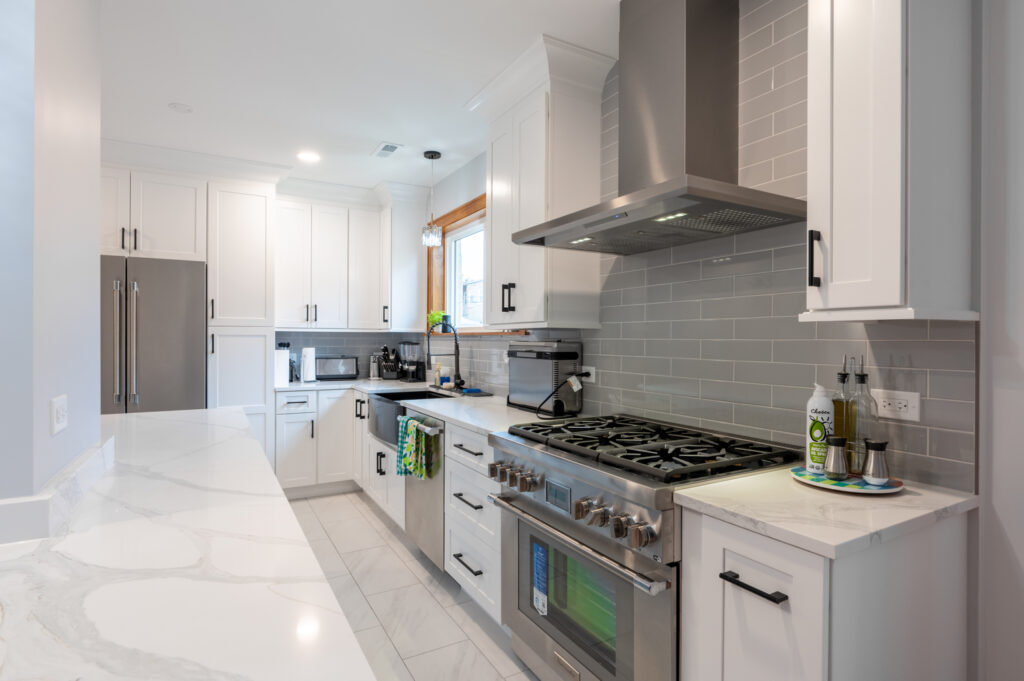 New modern, white kitchen